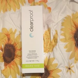 Mary Kay Clearproof Mask with Green Accent